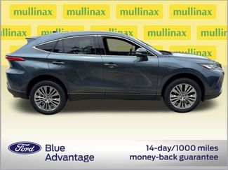 Used 2022 Toyota Venza XLE AWD/4WD video 2