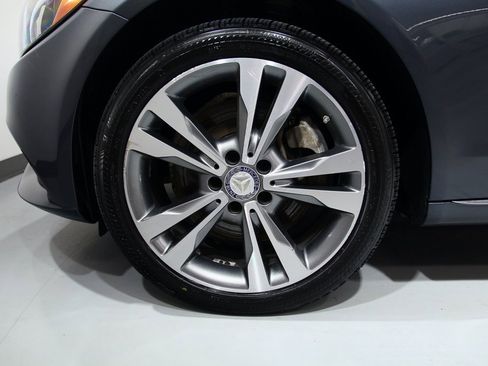 Used 2015 Mercedes-Benz C 300 4MATIC Sedan image 18