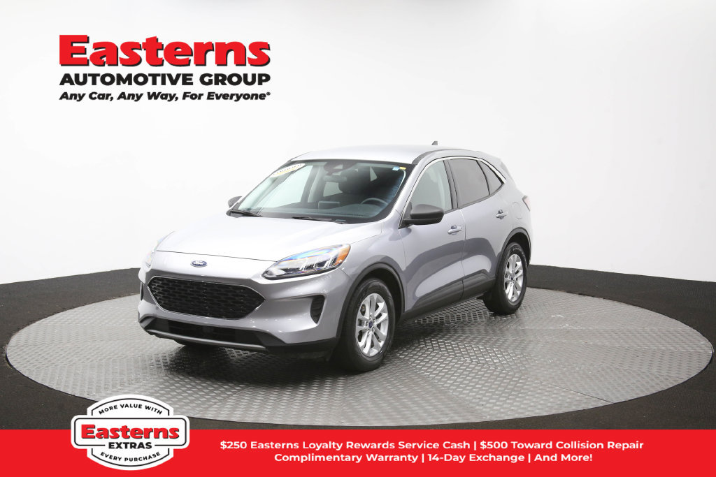Used 2022 Ford Escape SE FWD image 57