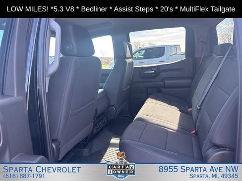 Used 2024 Chevrolet Silverado 1500 Custom Trail Boss w/ LPO, Dark Essentials Package image 27