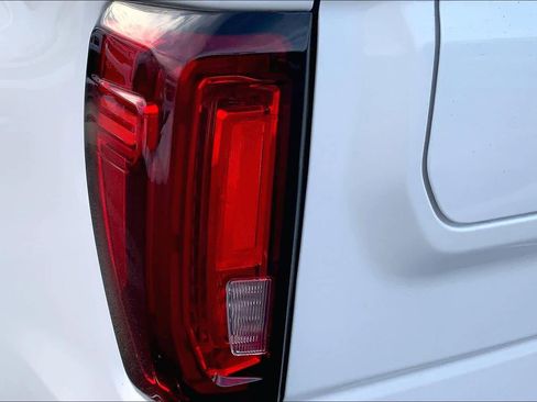 Used 2022 GMC Sierra 1500 Denali image 25