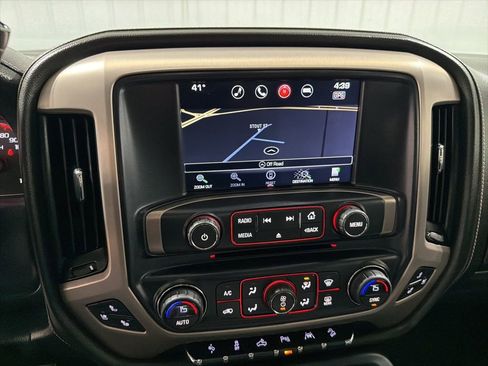 Used 2016 GMC Sierra 1500 Denali w/ Enhanced Driver Alert Package AWD/4WD image 30