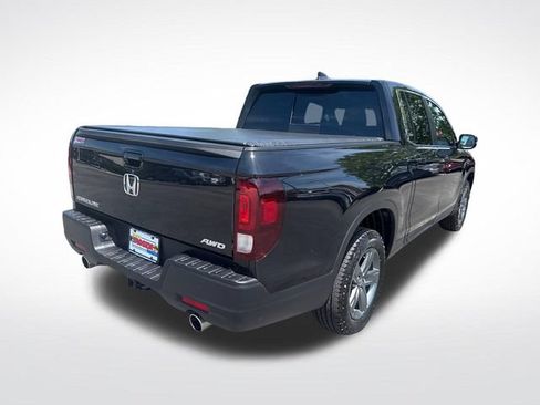 Certified 2023 Honda Ridgeline RTL image 5