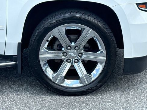 Used 2017 Chevrolet Tahoe Premier AWD/4WD image 12