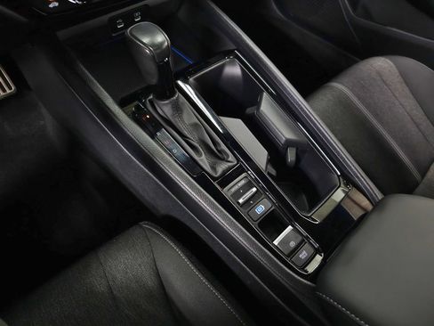 Used 2023 Honda Accord Sport image 30