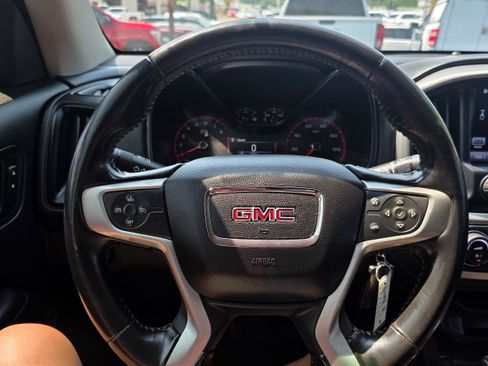 Used 2016 GMC Canyon SLE w/ SLE Convenience Package RWD image 8