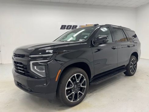 Used 2025 Chevrolet Tahoe RST w/ Comfort Package AWD/4WD image 1
