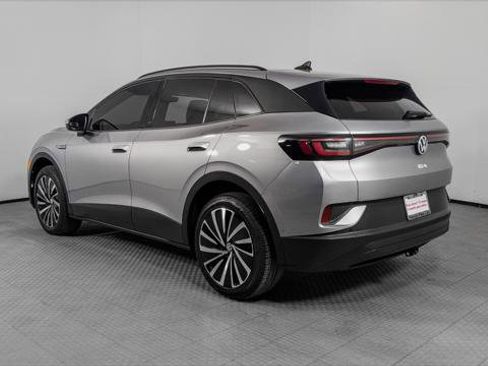 Used 2024 Volkswagen ID.4 Pro image 6