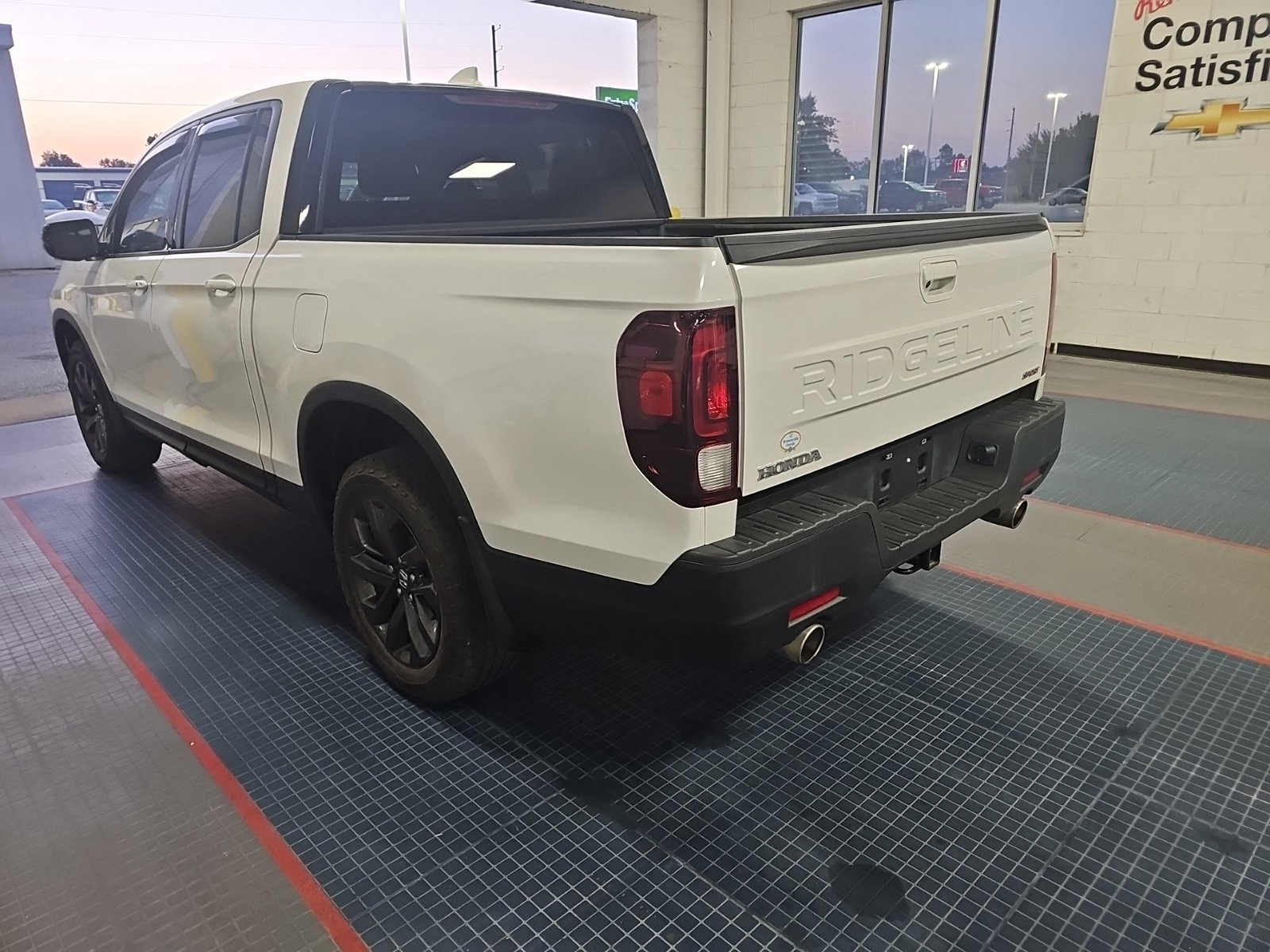 Used 2024 Honda Ridgeline Sport image 4