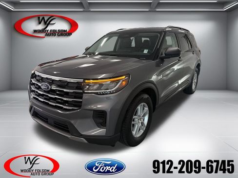 New 2026 Ford Explorer Active RWD image 1