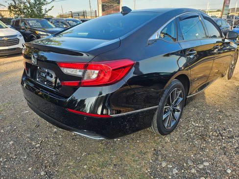 Used 2021 Honda Accord EX-L image 3