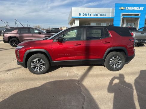 New 2026 Chevrolet Equinox LT w/ Convenience Package II image 28