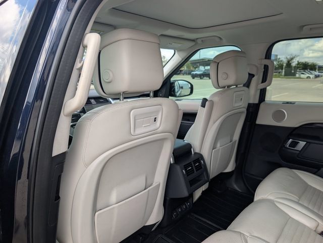 Used 2021 Land Rover Discovery S AWD/4WD image 27