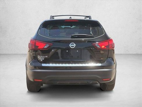 Used 2019 Nissan Rogue Sport S w/ Appearance Package FWD image 7