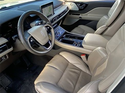 Used 2020 Lincoln Aviator Reserve w/ Equipment Group 202A image 20