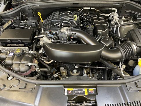 Used 2025 Dodge Durango GT image 10