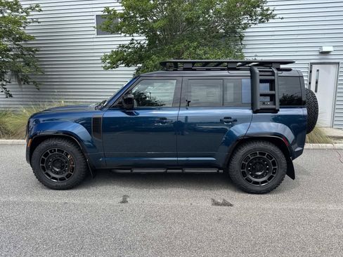 New 2026 Land Rover Defender 110 OCTA AWD/4WD image 2