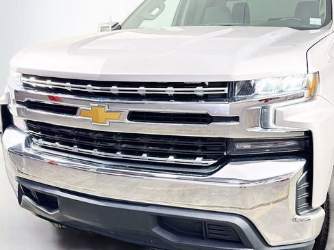 Used 2020 Chevrolet Silverado 1500 LT image 42