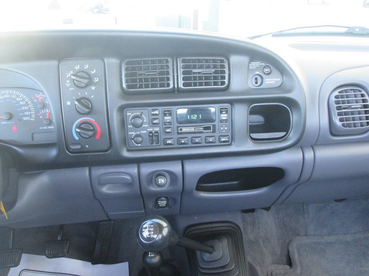 Used 2001 Dodge Ram 2500 Truck 4x4 Regular Cab image 14