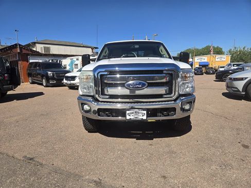 Used 2011 Ford F250 Lariat w/ Lariat Interior Pkg AWD/4WD image 3