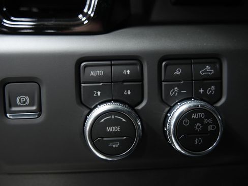 New 2026 GMC Sierra 1500 AT4 w/ AT4 Premium Package image 28