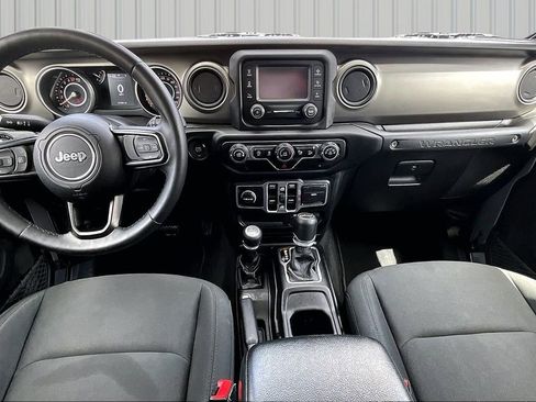 Used 2018 Jeep Wrangler Unlimited Sport S AWD/4WD image 6