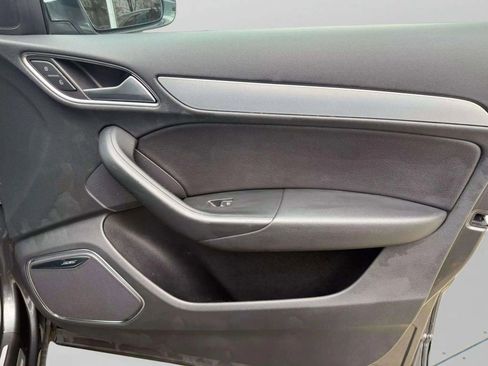 Used 2018 Audi Q3 2.0T Premium Plus w/ Premium Plus Package image 9