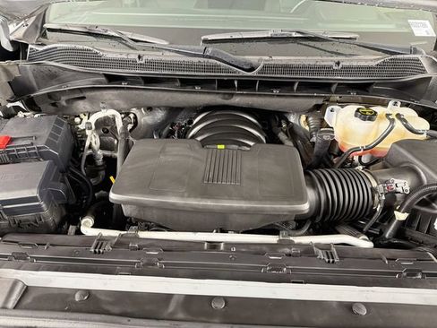 Used 2024 Chevrolet Silverado 1500 LT Trail Boss w/ LT Trail Boss Premium Package AWD/4WD image 36