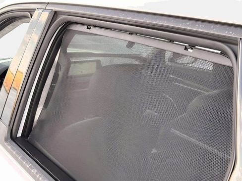 Used 2022 Kia Telluride SX w/ SX Prestige Package image 38