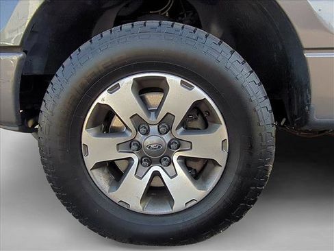 Used 2014 Ford F150 STX w/ Equipment Group 201A Mid image 9