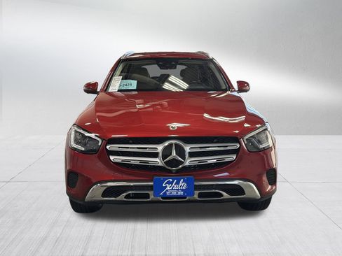 Used 2022 Mercedes-Benz GLC 300 4MATIC image 2