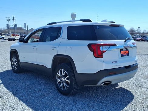 Used 2023 GMC Acadia SLT AWD/4WD image 6
