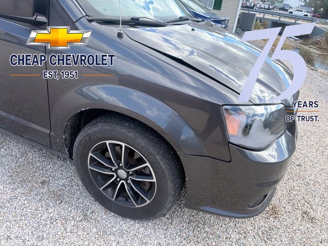 Used 2019 Dodge Grand Caravan SE FWD image 4