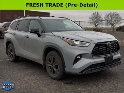 Certified 2025 Toyota Highlander XLE