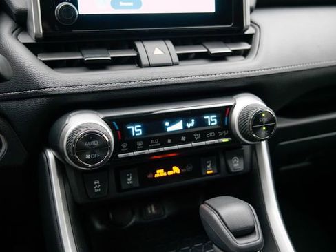 Used 2025 Toyota RAV4 XLE w/ Convenience Package image 1