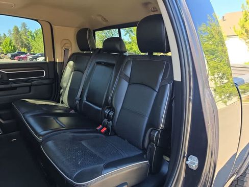 Used 2022 RAM 2500 Laramie AWD/4WD image 22
