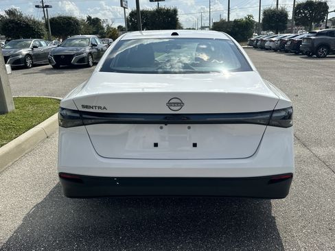 New 2026 Nissan Sentra SV image 8