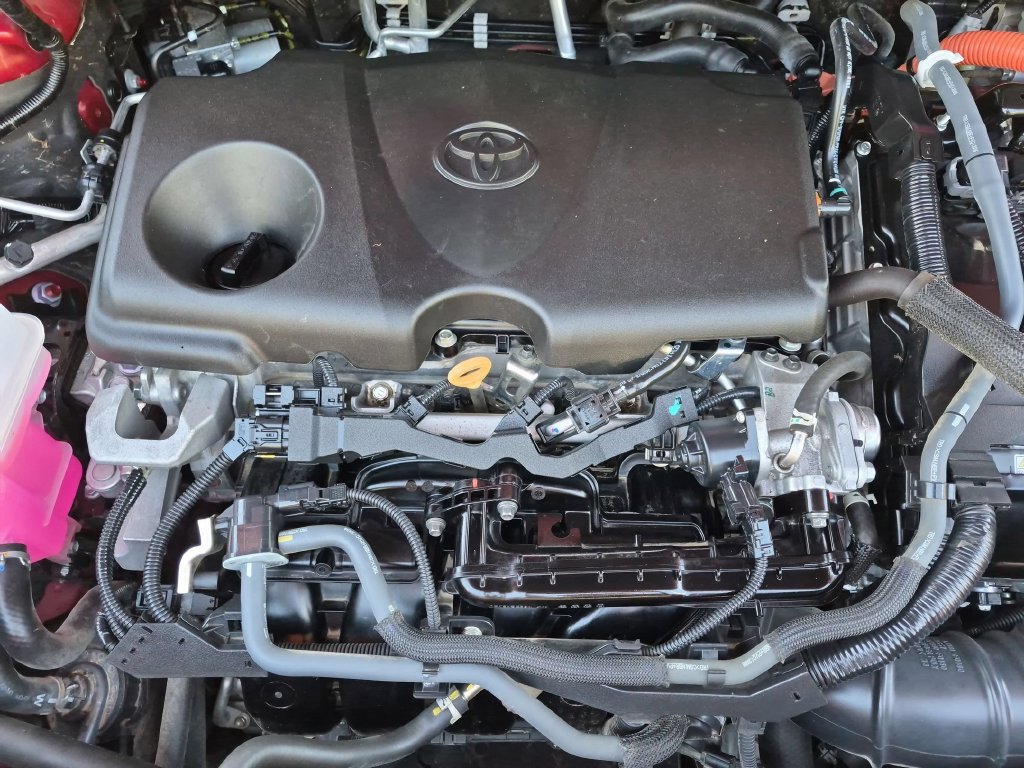 Used 2024 Toyota Highlander XLE AWD/4WD image 26