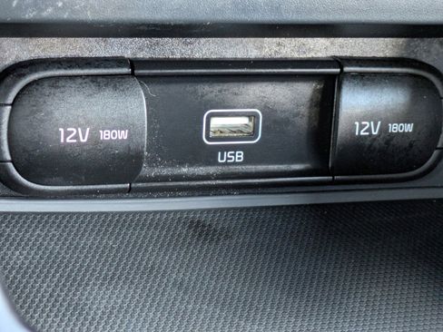 Used 2021 Kia Soul LX image 23