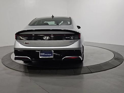 Certified 2025 Hyundai Sonata SEL AWD/4WD image 4
