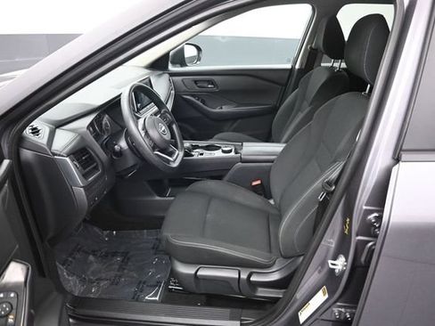 Used 2024 Nissan Rogue S AWD/4WD image 9