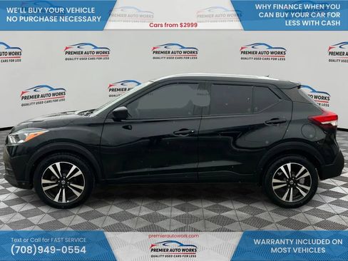 Used 2019 Nissan Kicks SV FWD image 9