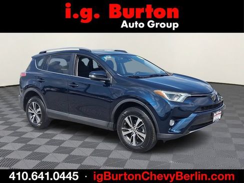Used 2018 Toyota RAV4 XLE w/ Plus Extra Value Package AWD/4WD image 1