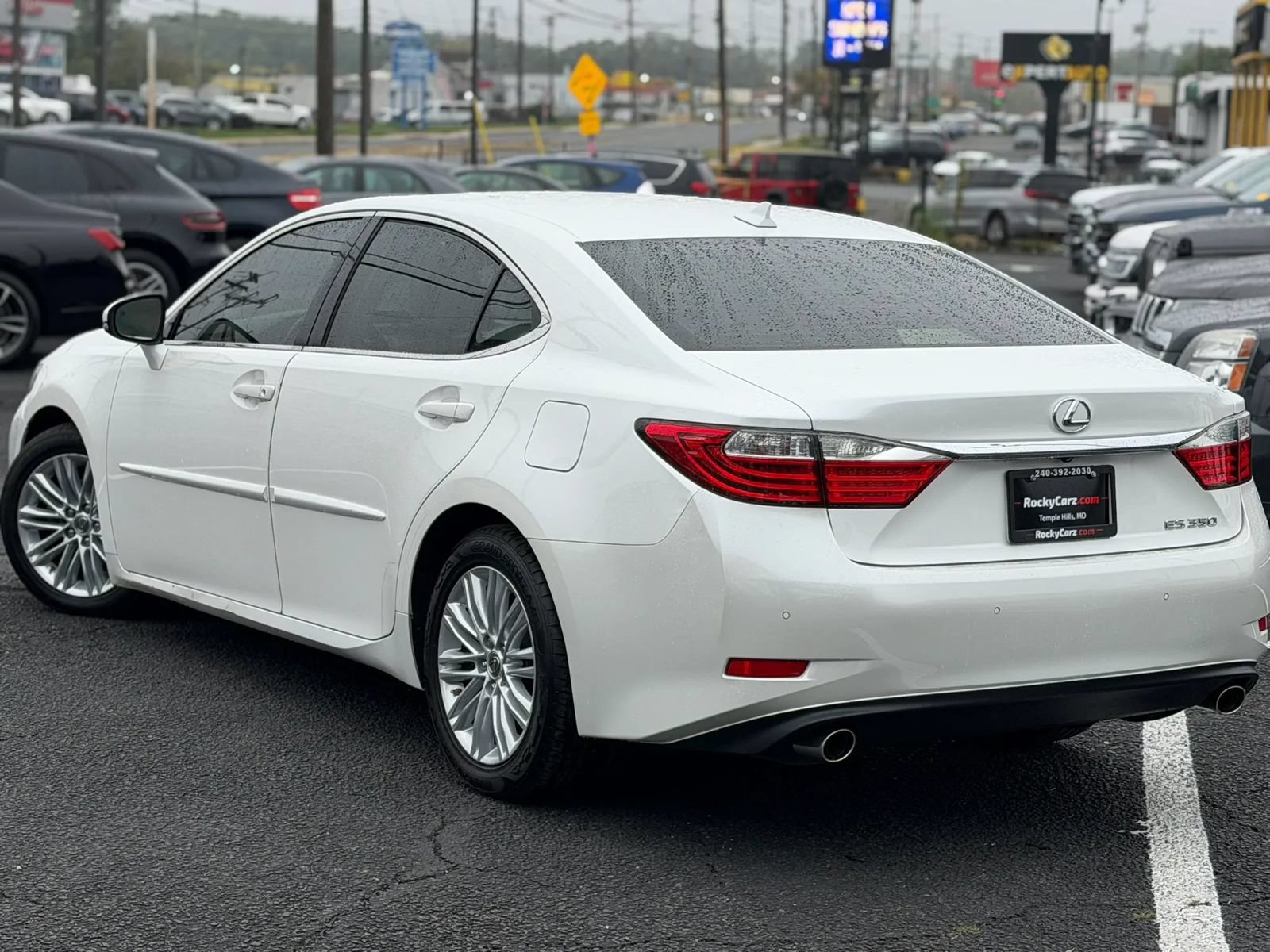Used 2014 Lexus ES 350 w/ Luxury Package FWD image 5