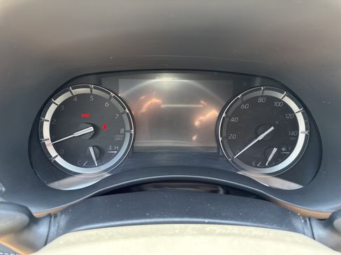Used 2021 Toyota Highlander XSE AWD/4WD image 21