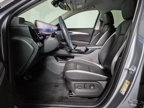 Used 2024 Buick Envision Sport Touring AWD/4WD image 14