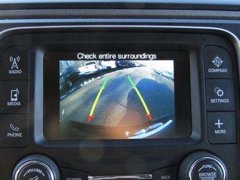 Used 2018 RAM 1500 Express image 23