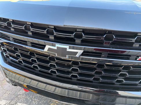 Used 2023 Chevrolet Tahoe Z71 image 2
