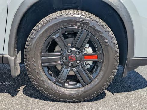 Used 2025 Nissan Rogue Rock Creek image 11