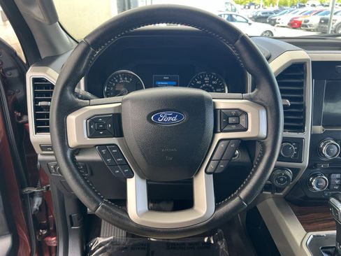 Used 2017 Ford F150 Lariat AWD/4WD image 24